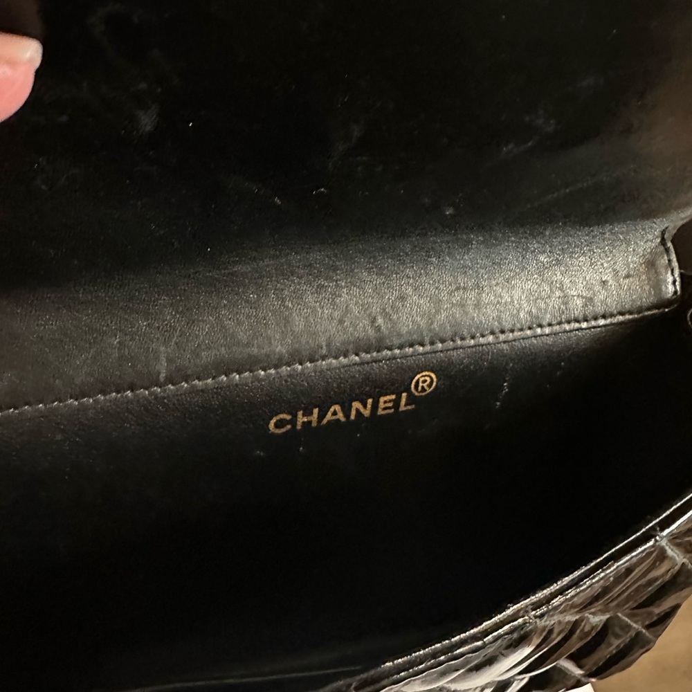 Authentic Chanel purse with authenticity card, and just bag. Purchased in 1996. - Picture 13 of 16